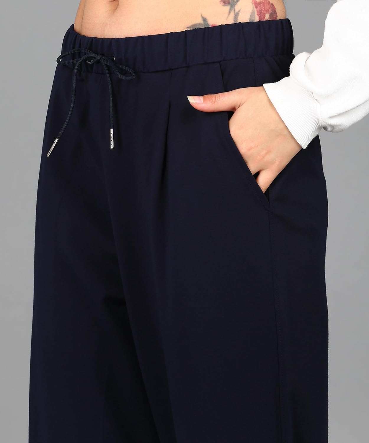 Alan Jones Clothing Women Dry Sweat Tucked Tapered Pants