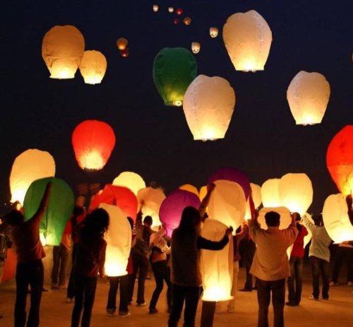 SKY LANTERN PAPER LAMP LIGHT WISH CANDLE LIGHT PARACHUTE HOT BALLOON PACK OF 3
