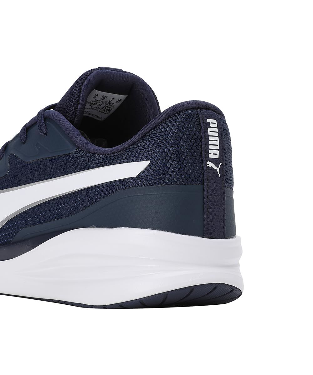 Puma Unisex Night Runner V3 Running Shoe