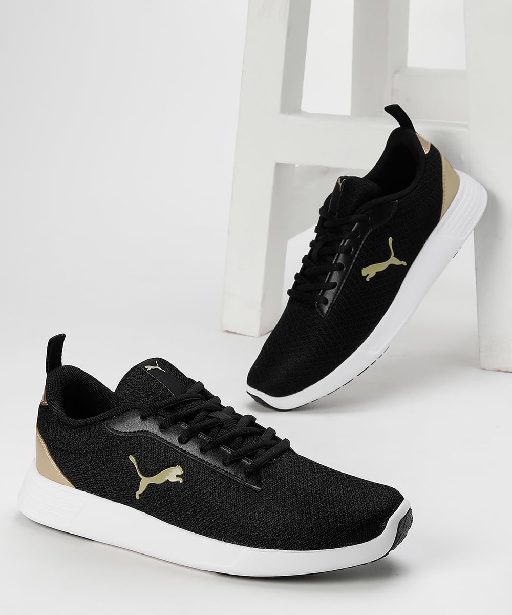 Puma Women's Cavase Sneaker