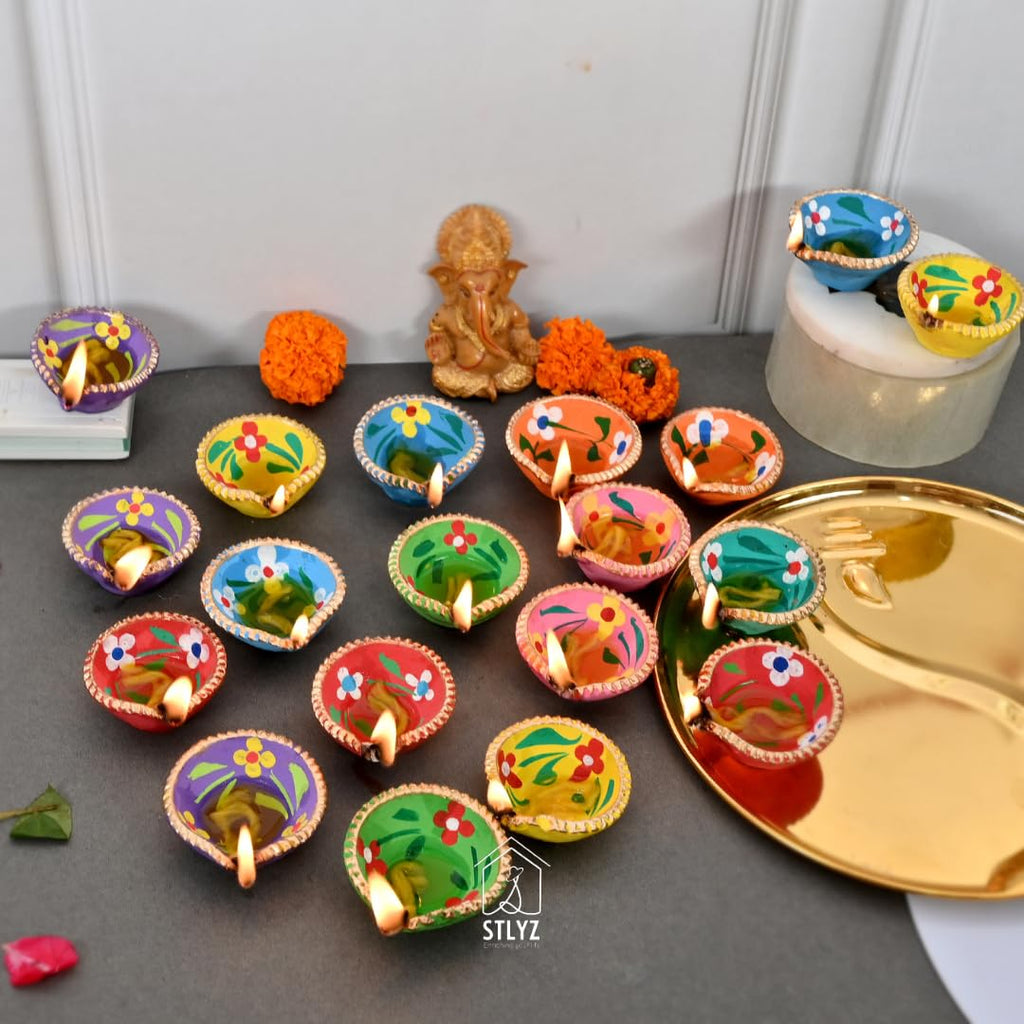STLYZ Colourful Handmade Diyas for Diwali (21 Pcs) Hand Painted Decorative Clay Mitti Diya Deepak Lanterns for Diwali Decoration