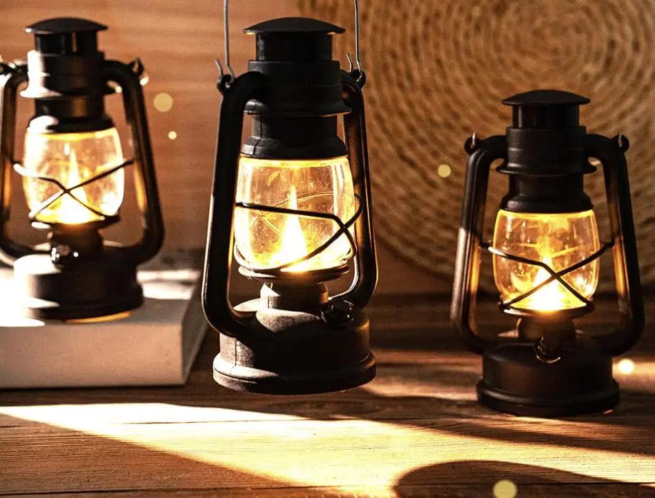 TEESTA Multi-Functional Kerosene Lantern with LED Candle and Portable Handle | Mini Hand Lamp for Home Decoration On Diwali , Christmas and Many More Festivals | Lantern Ornament for Kids (Pack of 1)