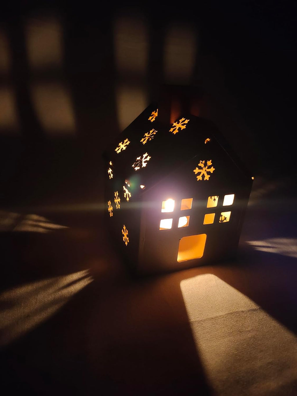 SHAURYA DESIGNS Metal Hut Lantern with Snowflake Etching Pattern - Illuminate and Decorate Your Space for Christmas, Diwali, and Celebrations - Gold (Size 10 x 10 x 15 CM)