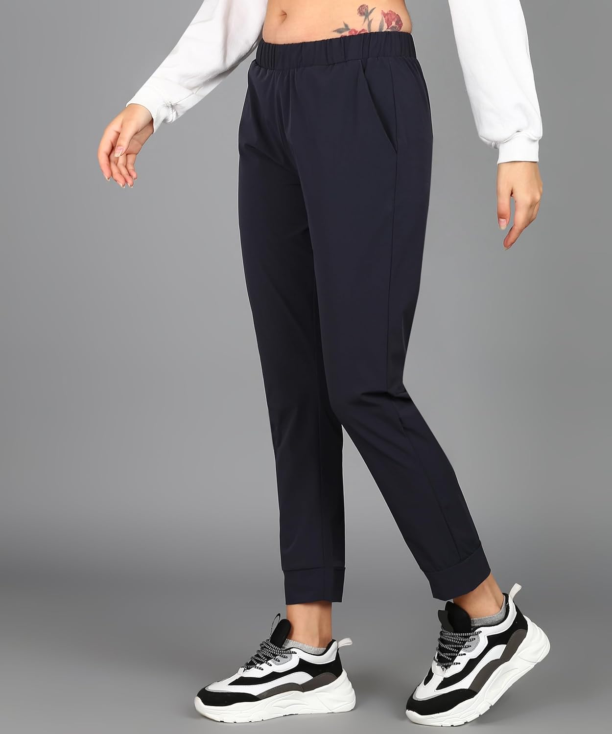 Alan Jones Clothing Women Solid Extra Stretch Joggers