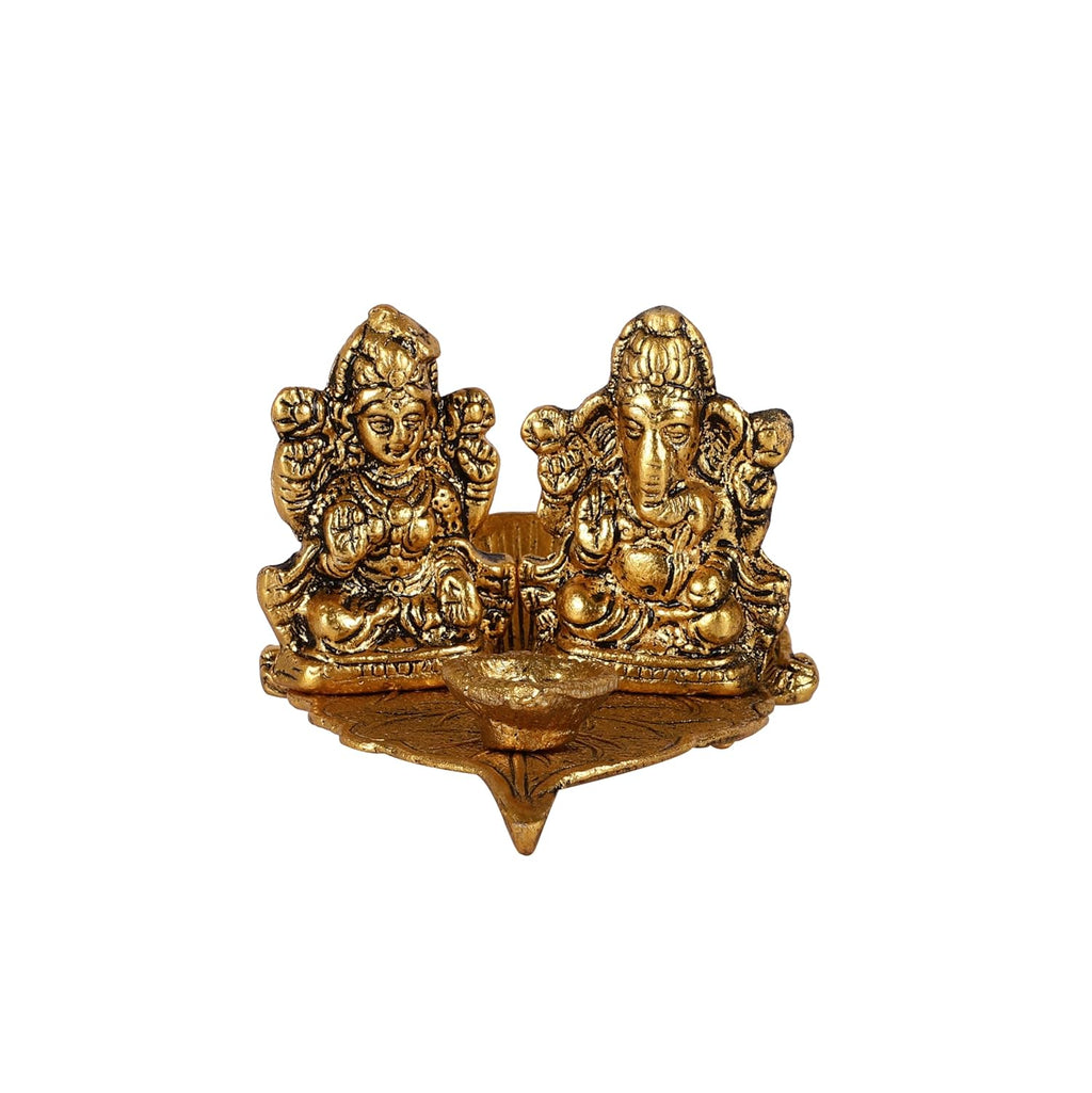 HEYEARTH Goddess Laxmi Ganesh Leaf Diya for Puja & Home | Oil Lamp | Diwali Decoration Items for Home Decor | Diya for Home Temple & Office | Gold Diya for Mandir | Size - 3.9 x 3.2 Inch