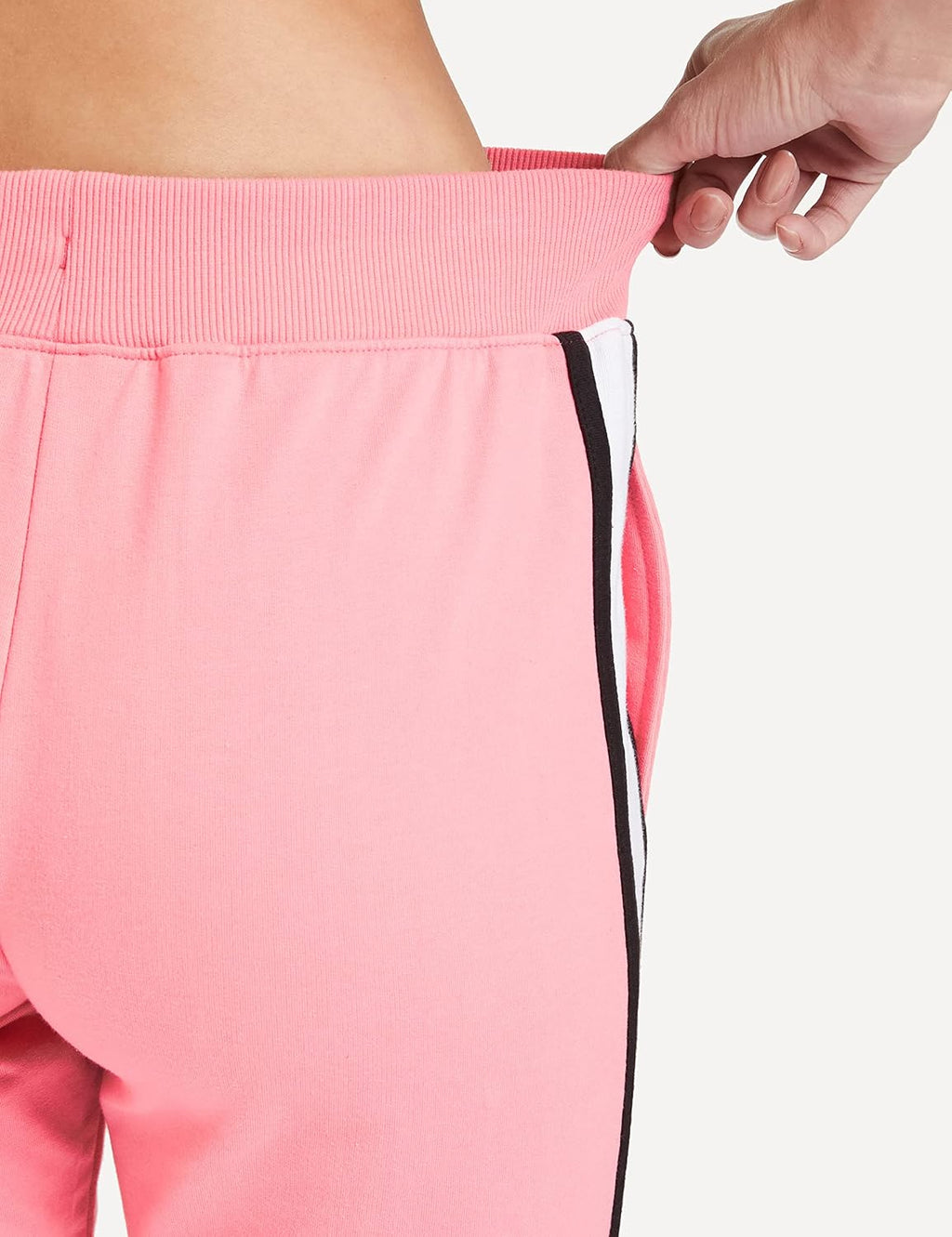 Amazon Brand - Symbol Women's Slim Ankle Length Regular Fit All-Season Jogger Track Pants